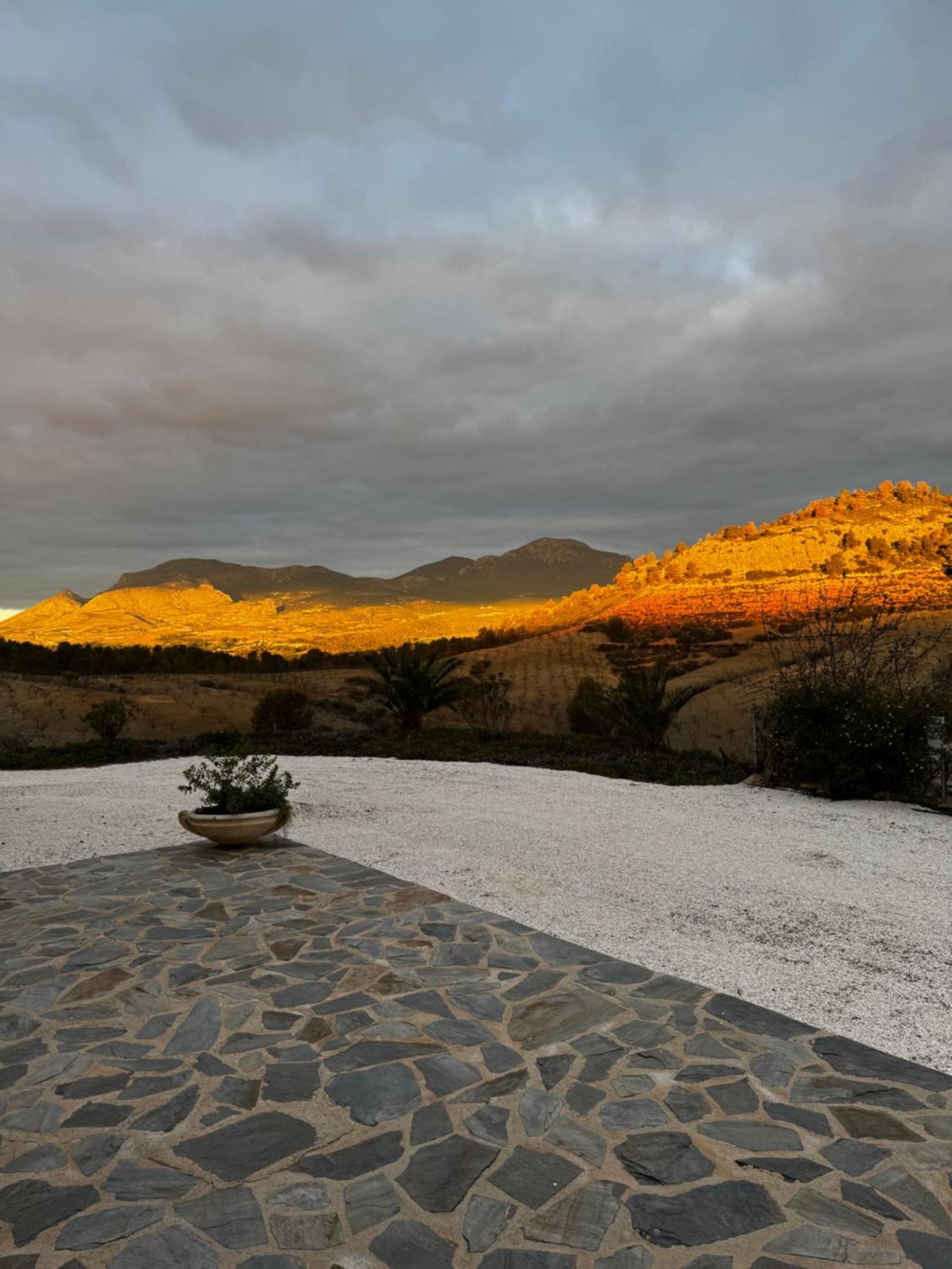 Casa Lamberdina Bed and Breakfast Fuensanta  Exteriör bild